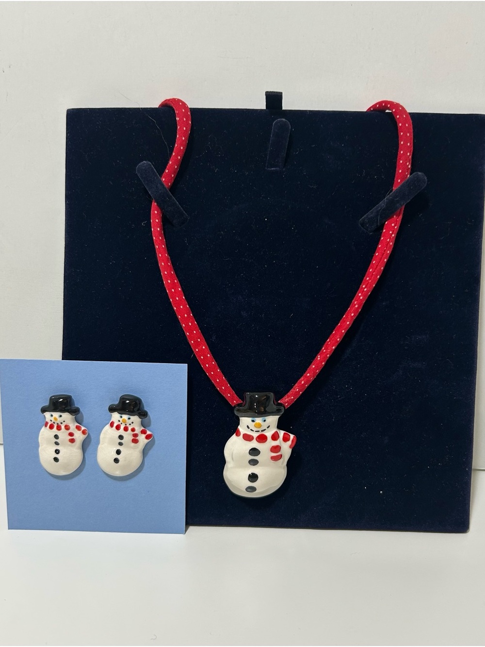 Flying Colors Ceramic Hand Painted Rope Necklace Earrings Set Snowman
